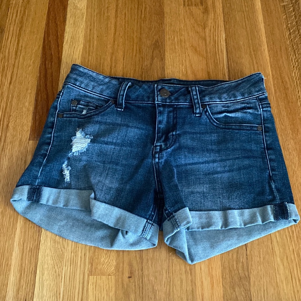 Celebrity Pink denim shorts